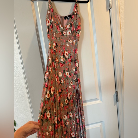 Lulus Everlasting Bliss Blush Floral Print Maxi Dress. - Picture 2 of 6